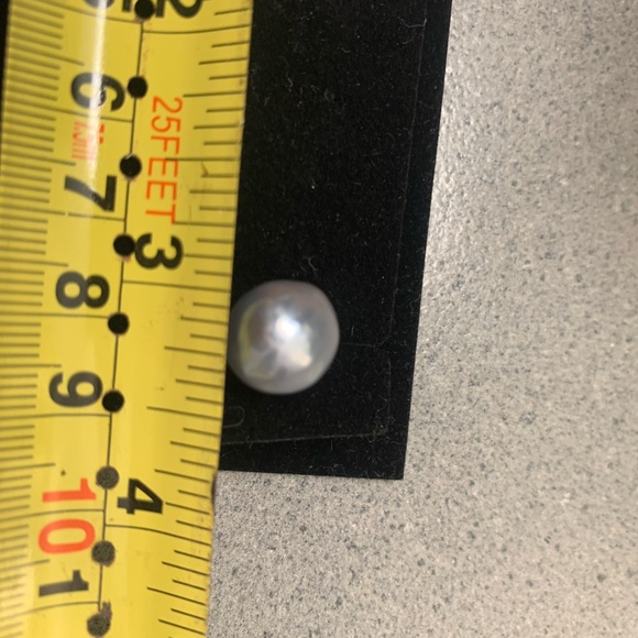 Ladies pearl earrings - Picture 5 of 8